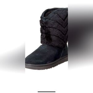 Uggs size 7 tania boots black fur/suede winter/spring/fall